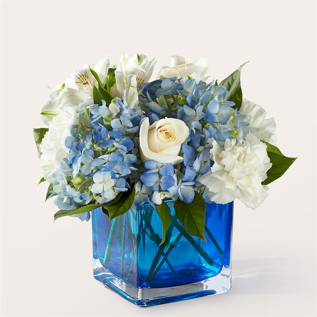 Soothing Waters Bouquet – La Fleur Bijou, Fort Lauderdale FL