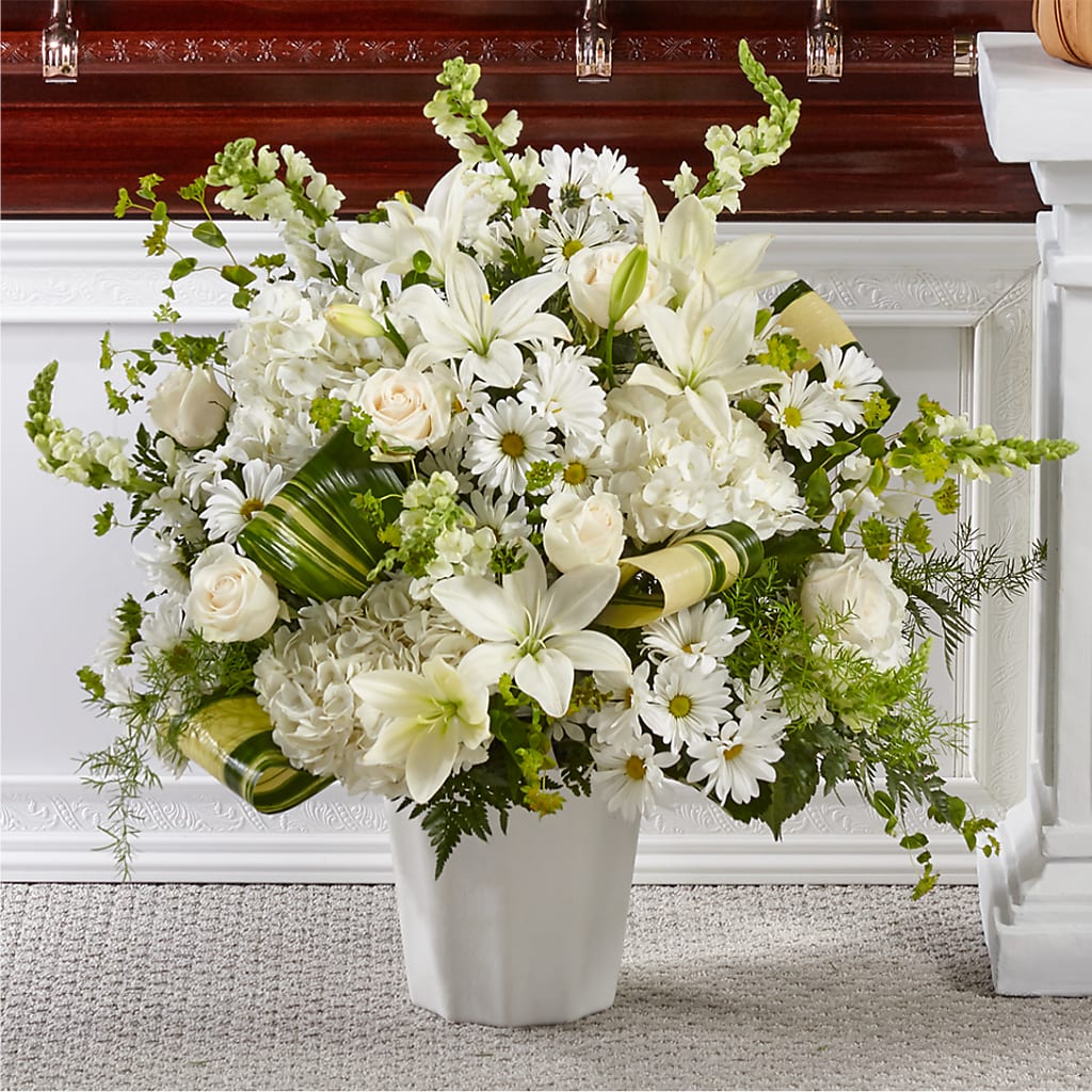 Thoughts of Tranquility Floor Basket – La Fleur Bijou, Fort Lauderdale FL