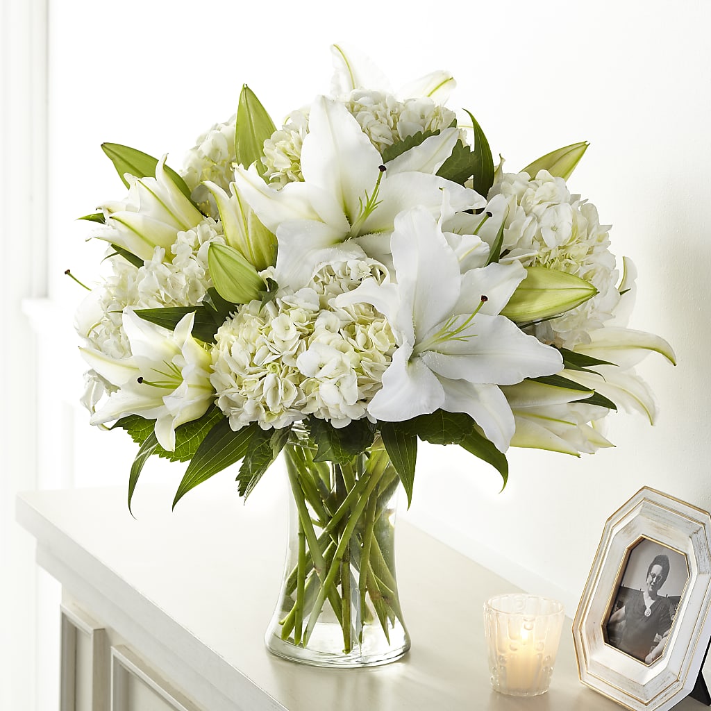 Compassionate Lily Bouquet – La Fleur Bijou, Fort Lauderdale FL