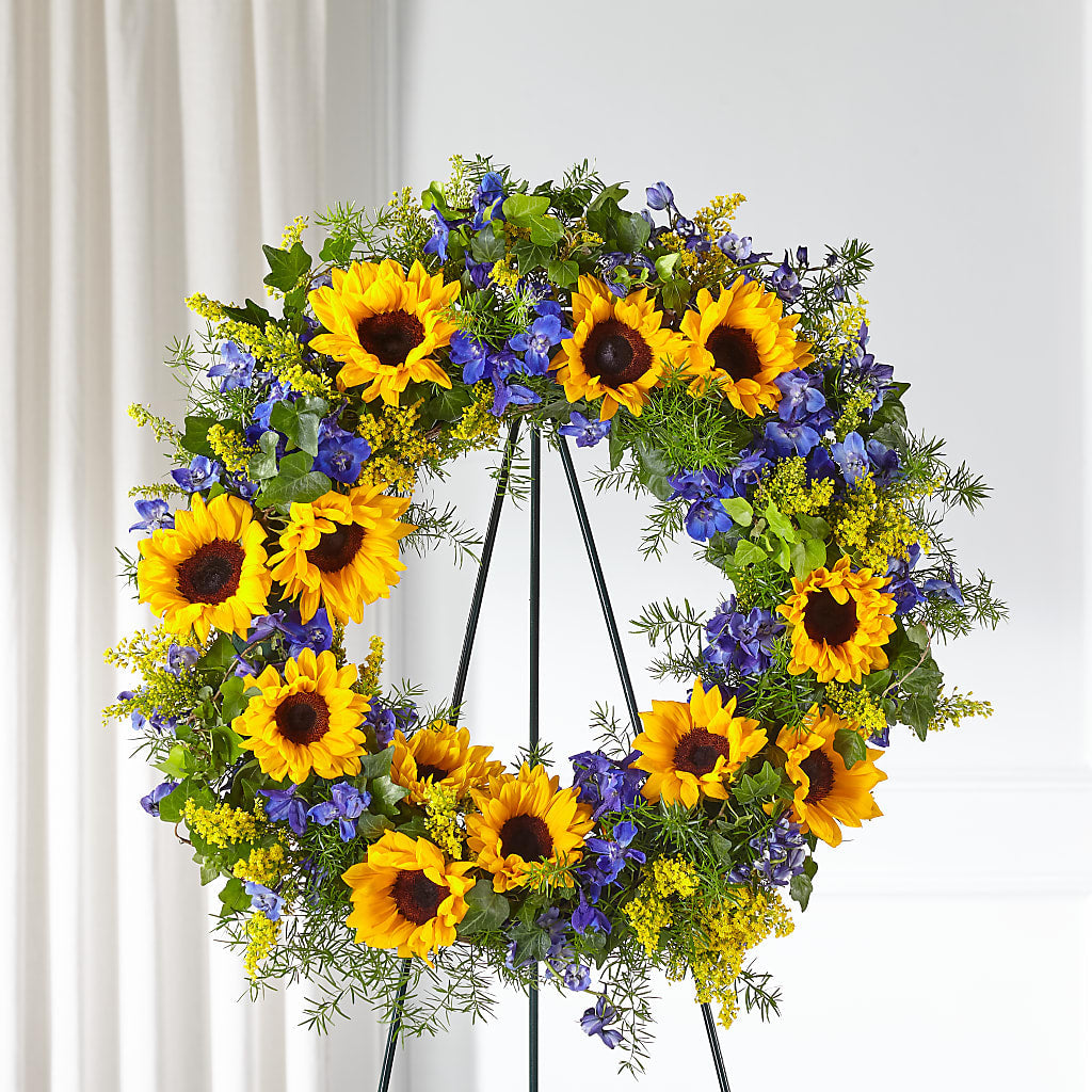Bright Rays Wreath – La Fleur Bijou, Fort Lauderdale FL