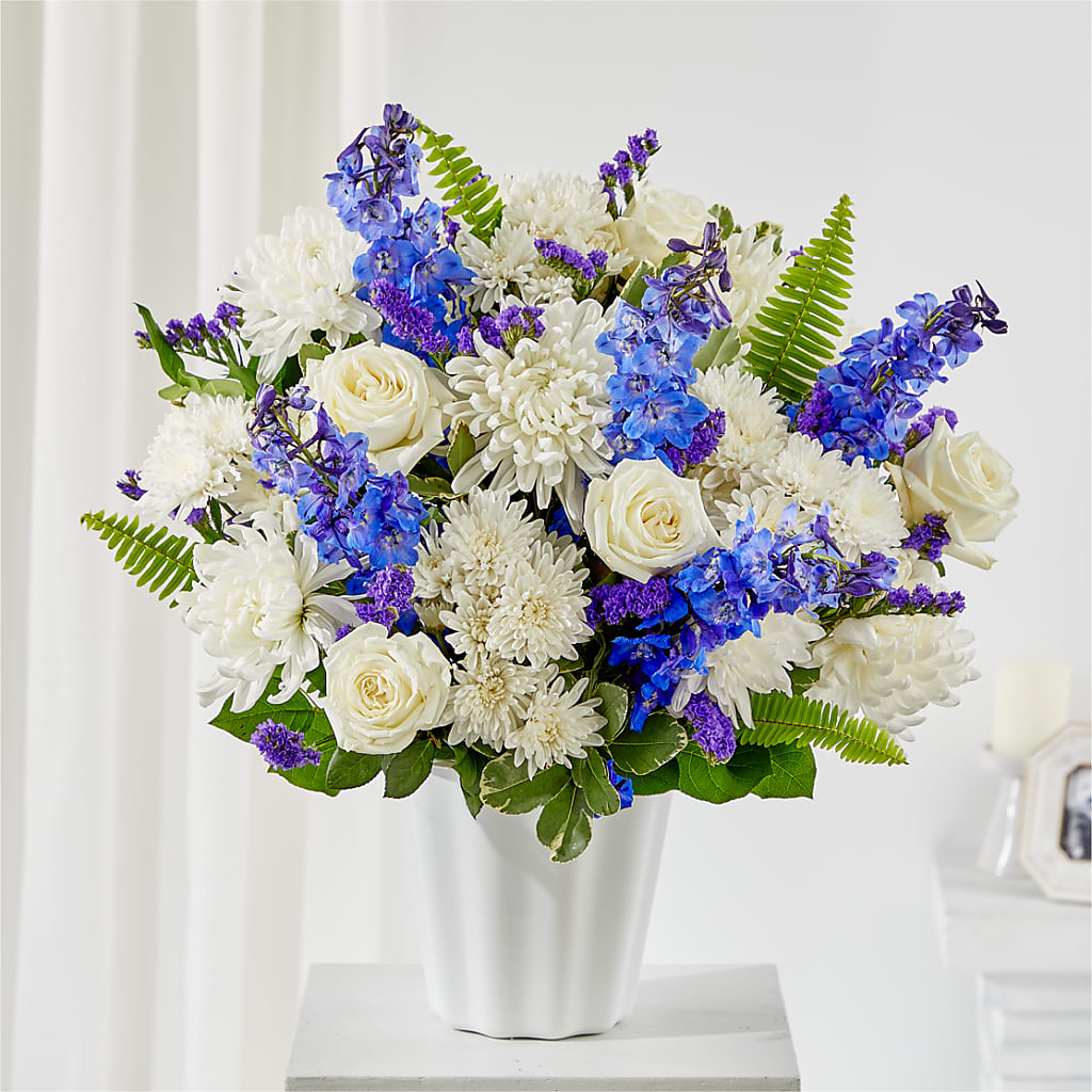 Hold Dear Tabletop Basket – La Fleur Bijou, Fort Lauderdale FL