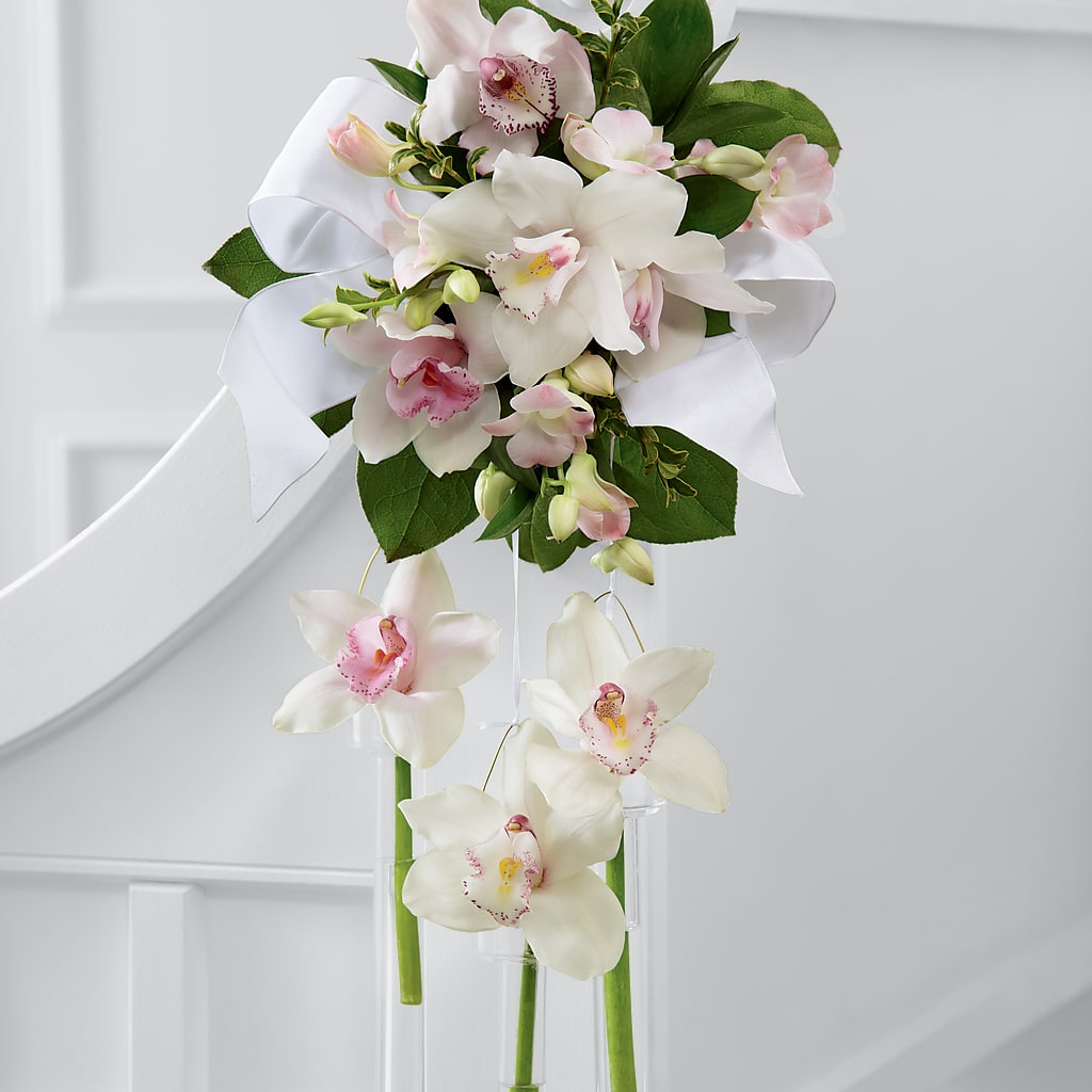 Perfect Entrance Pew Arrangement – La Fleur Bijou, Fort Lauderdale FL