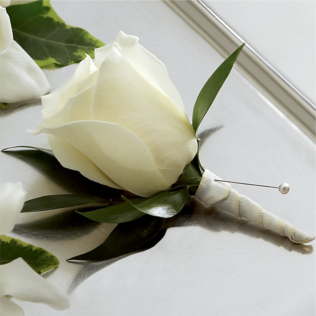White Rose Boutonniere – La Fleur Bijou, Fort Lauderdale FL