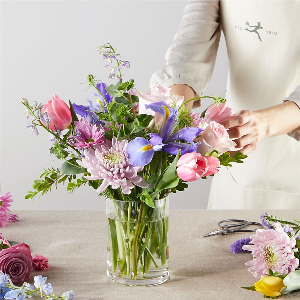 Pastel Tradition - A Florist Original –  La Fleur Bijou, Fort Lauderdale FL