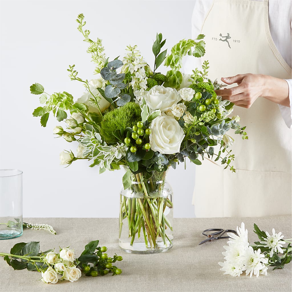 Irish Garden - A Florist Original –  La Fleur Bijou, Fort Lauderdale FL