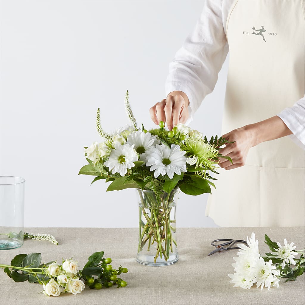 Irish Garden - A Florist Original –  La Fleur Bijou, Fort Lauderdale FL
