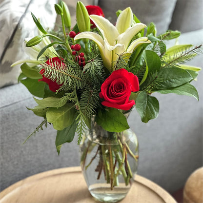 Sparkling Snowflakes Bouquet –  La Fleur Bijou, Fort Lauderdale FL