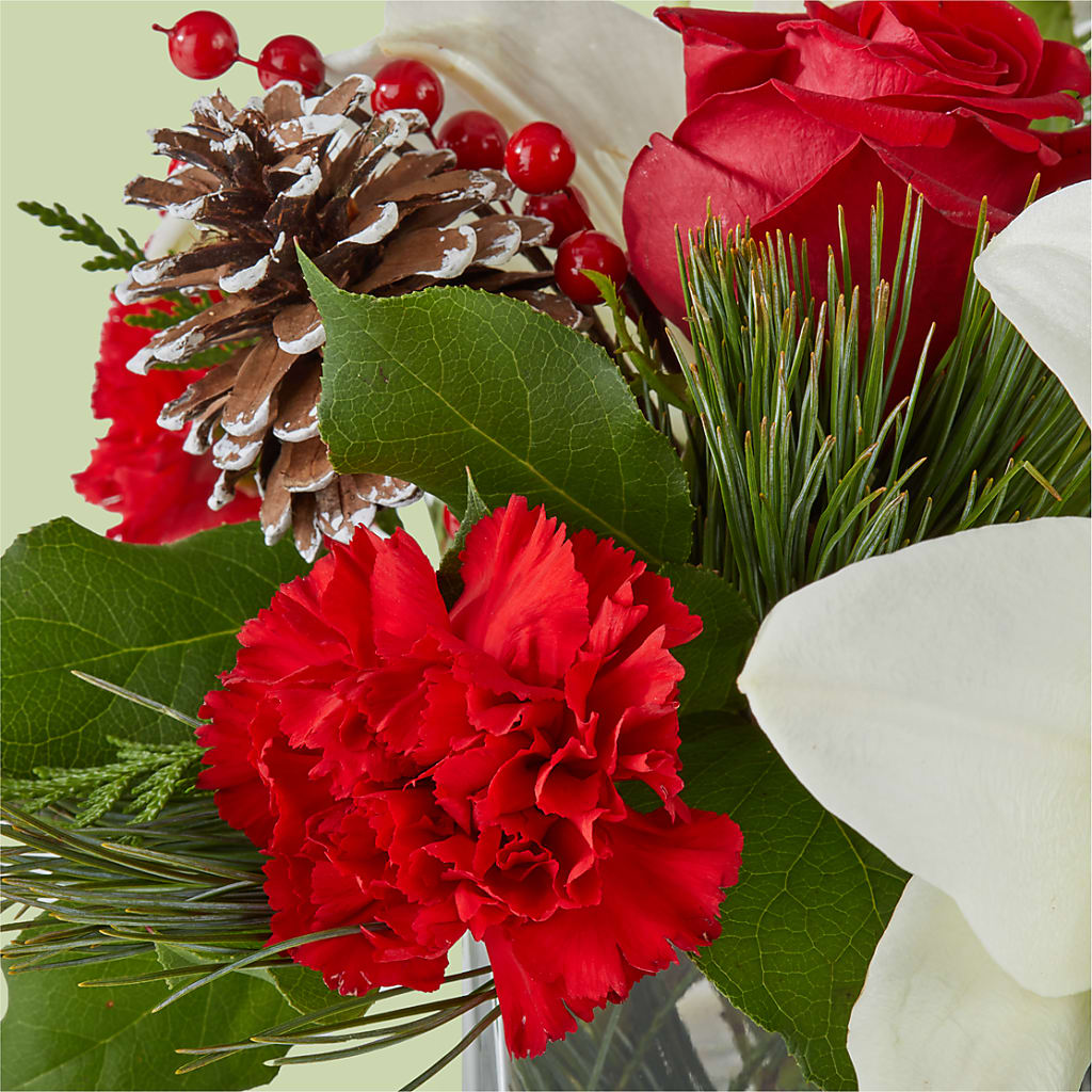 Glistening Icicles Bouquet –  La Fleur Bijou, Fort Lauderdale FL