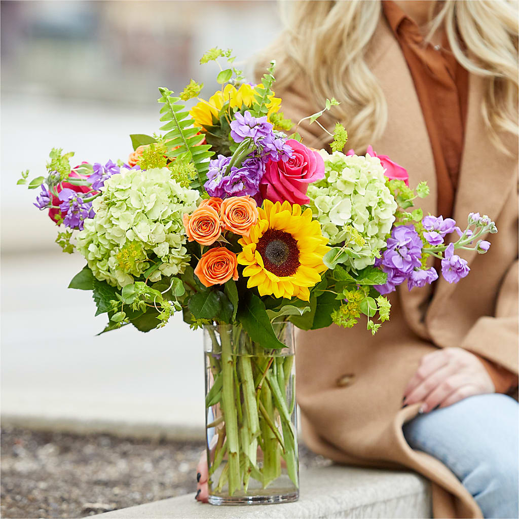 Vibrant Greetings Bouquet –  La Fleur Bijou, Fort Lauderdale FL